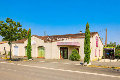 Local commercial - 246 m²