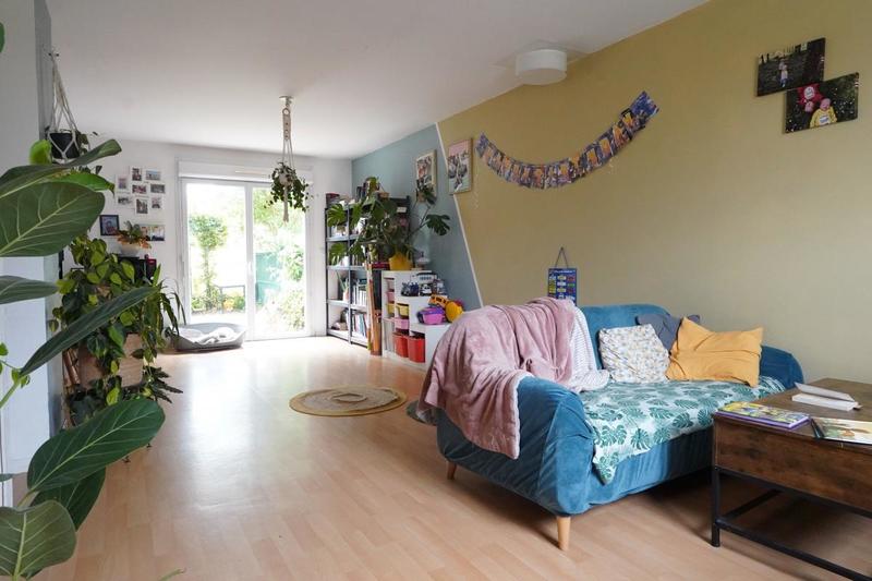 Immeuble - 81 m² - 4 pièces