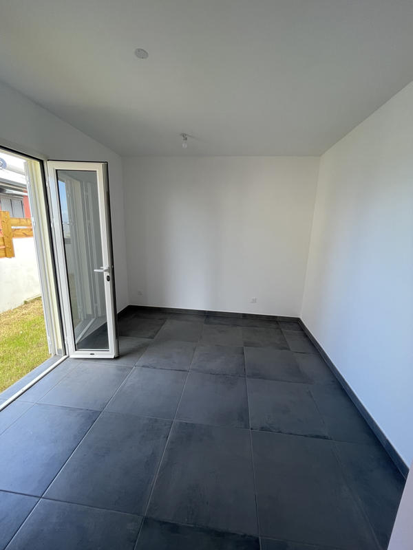 Maison - 97 m² - 4 pièces