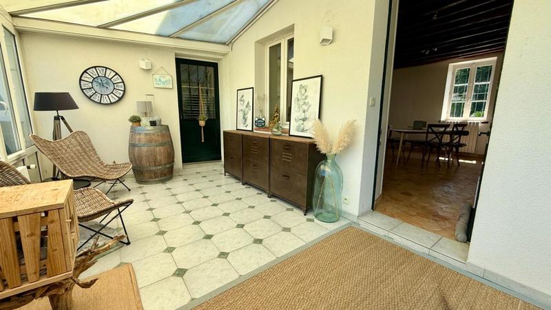 Maison - 190 m² - 10 pièces