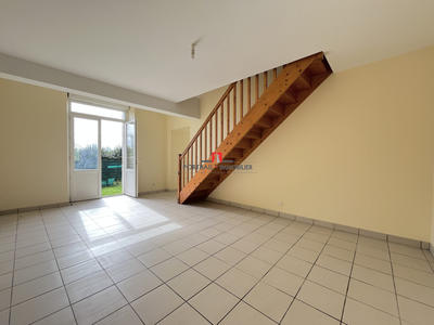 Maison - 94 m² - 4 pièces