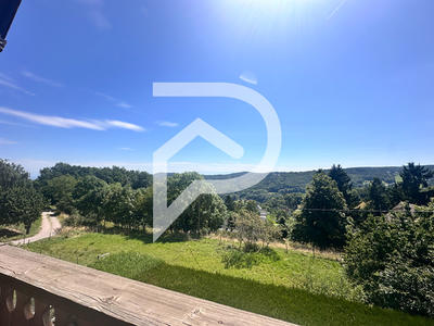 Châlet - 131 m² - 6 pièces