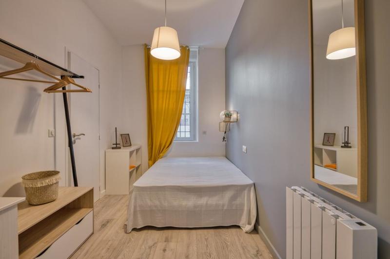 Maison - 187 m² - 10 pièces