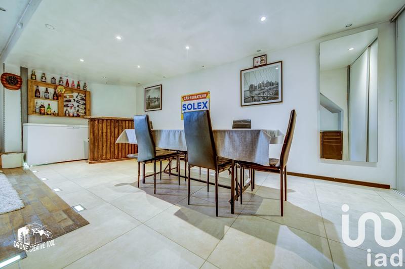 Maison de village - 182 m² - 8 pièces