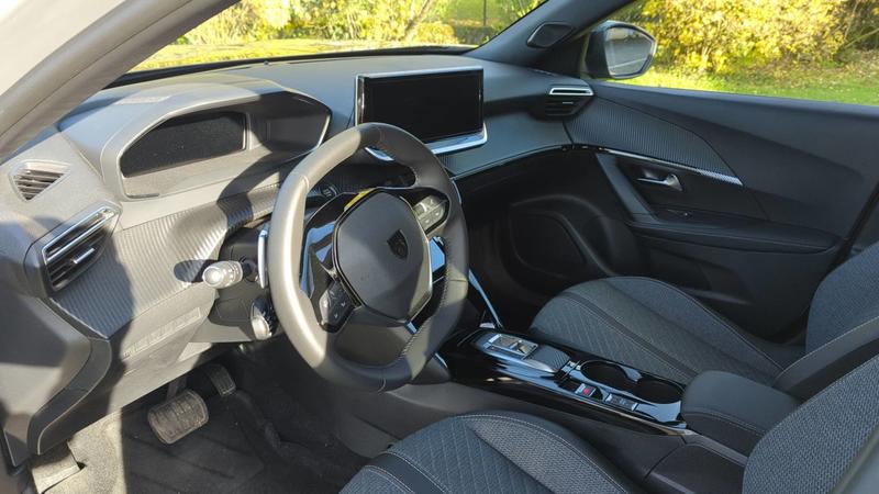 Peugeot 2008 1.2 Hybrid 136 e-Dcs6 Allure