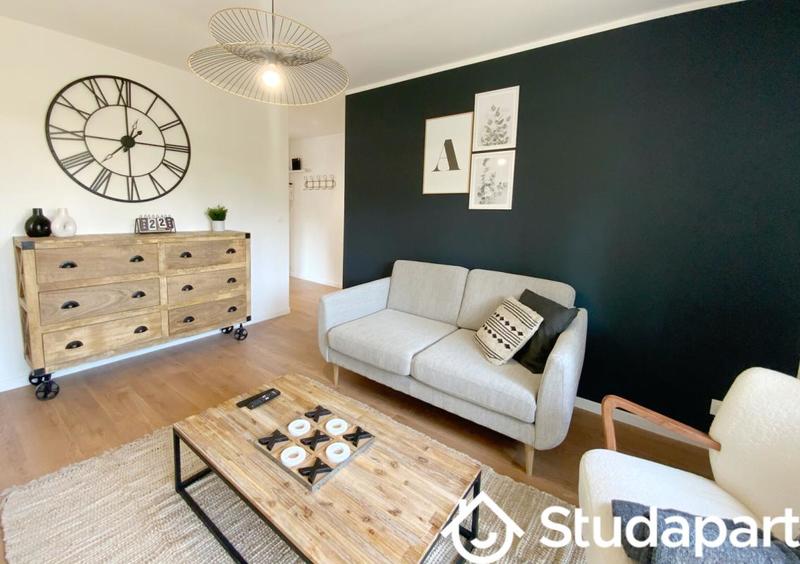 Chambre - 12 m² - 1 pièce