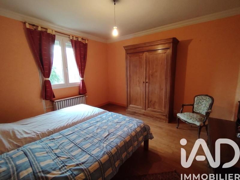 Maison - 180 m² - 7 pièces