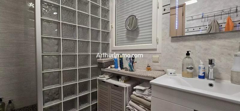 Maison - 104 m² - 5 pièces