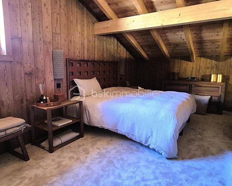 Châlet - 350 m² - 9 pièces