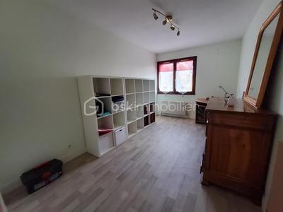 Appartement - 109 m² - 5 pièces