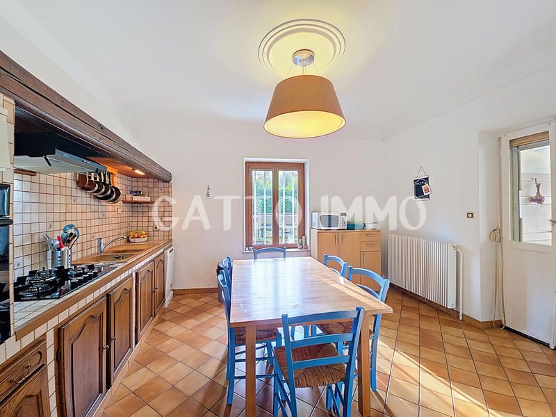 Maison - 160 m² - 5 pièces