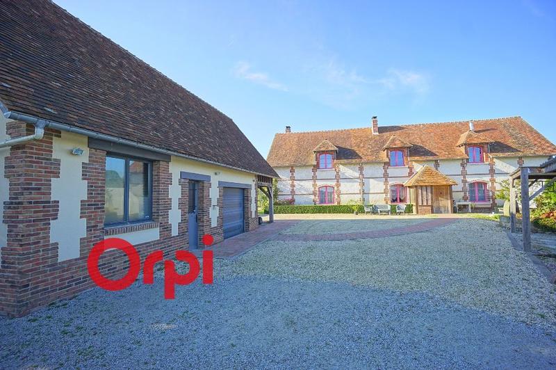 Maison - 300 m² - 5 pièces