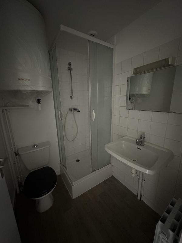 Appartement - 95 m² - 5 pièces