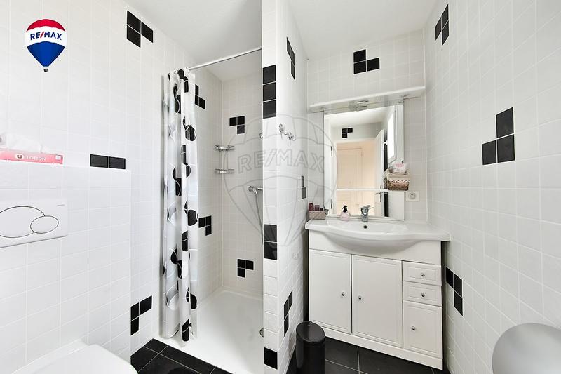 Maison - 137 m² - 6 pièces