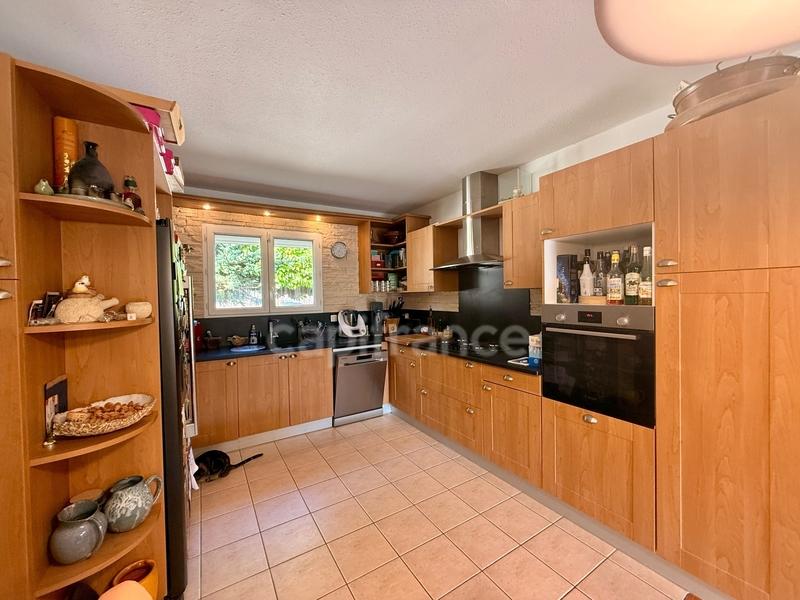 Villa - 162 m² - 7 pièces