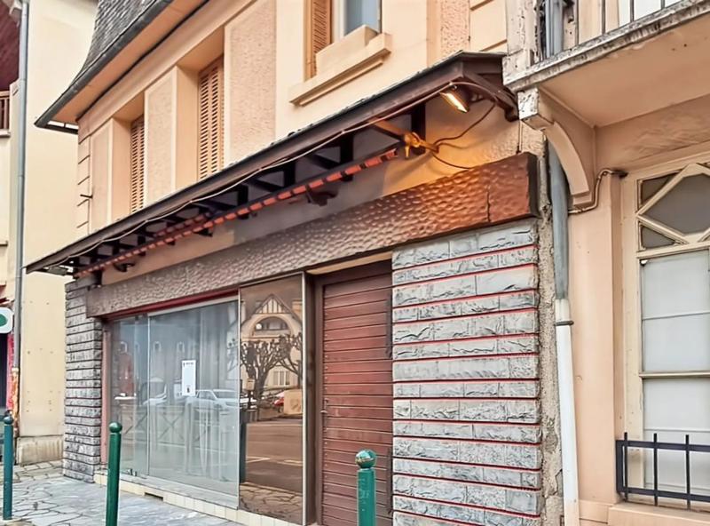 Maison - 99 m² - 16 pièces