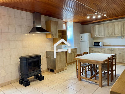 Maison - 160 m² - 7 pièces