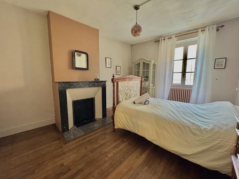 Maison ancienne - 113 m² - 7 pièces