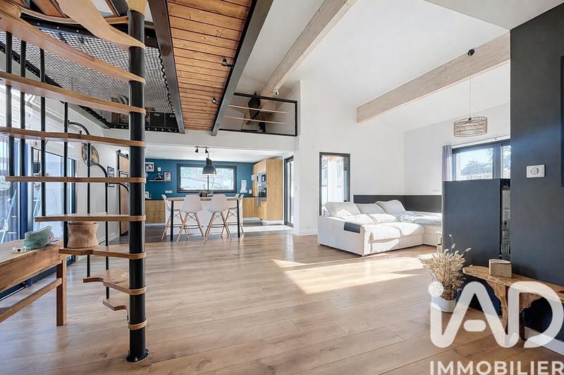 Maison - 162 m² - 6 pièces