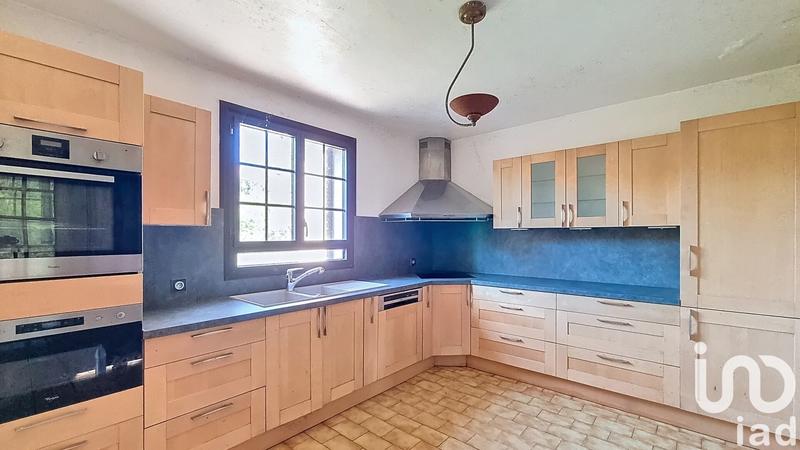 Maison - 140 m² - 5 pièces