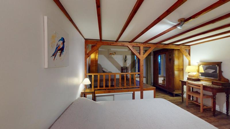 Propriété - 612 m² - 12 pièces