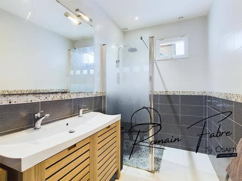 Maison - 124 m² - 5 pièces