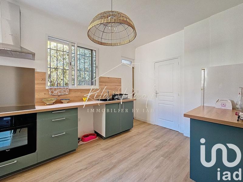 Maison - 226 m² - 13 pièces