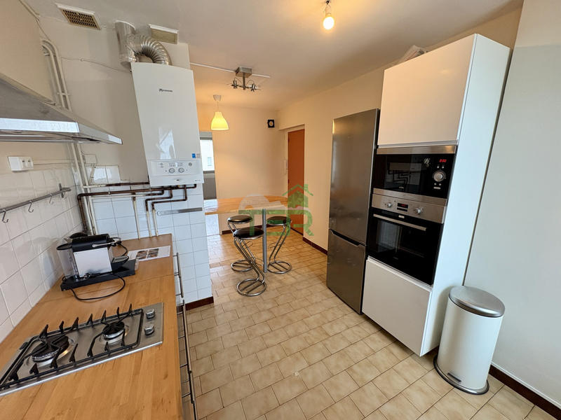 Appartement - 70 m² - 3 pièces