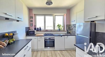 Appartement - 65 m² - 4 pièces