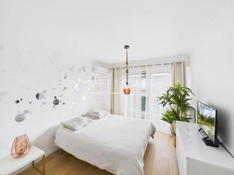 Appartement - 80 m² - 4 pièces