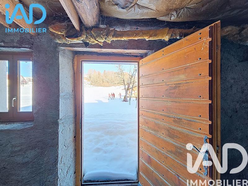 Maison - 260 m² - 7 pièces