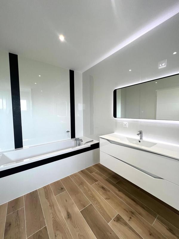 Maison - 142 m² - 6 pièces