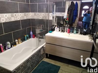 Maison - 102 m² - 5 pièces