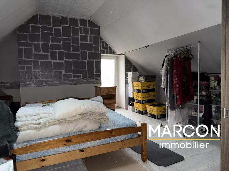 Maison - 103 m² - 4 pièces