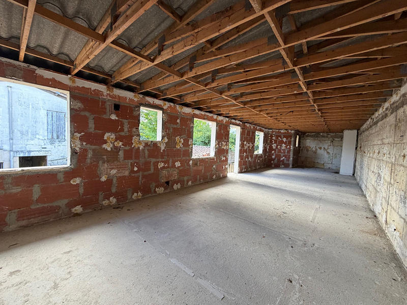 Maison - 115 m² - 2 pièces