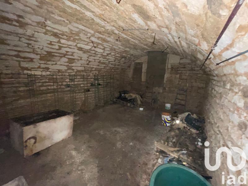 Maison - 245 m² - 9 pièces