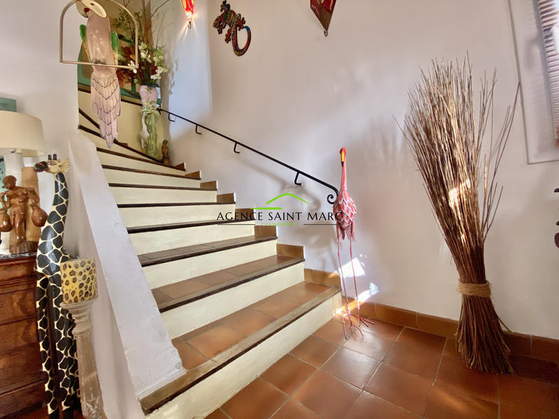 Villa - 204 m² - 6 pièces