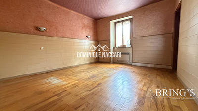 Maison - 145 m² - 6 pièces