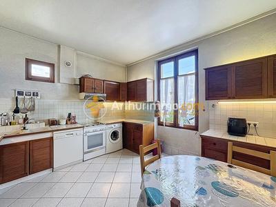 Maison - 187 m² - 7 pièces