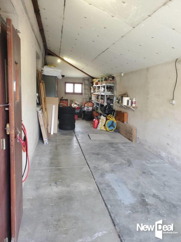 Pavillon - 170 m² - 7 pièces