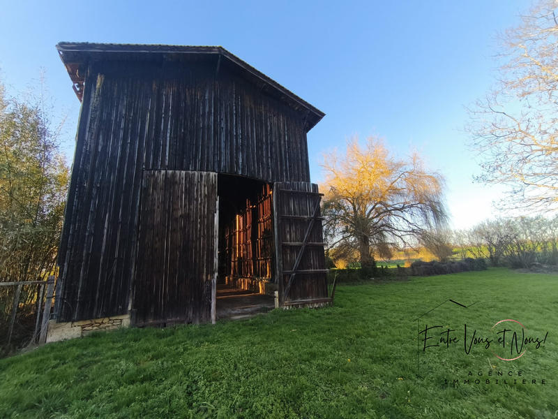 Maison - 160 m² - 1 pièce