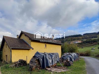 Maison - 138 m² - 3 pièces