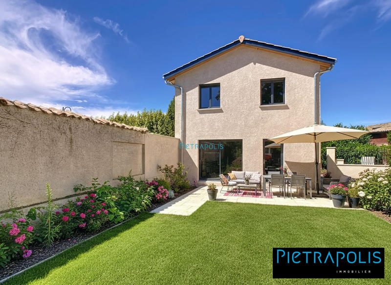 Maison - 103 m² - 5 pièces