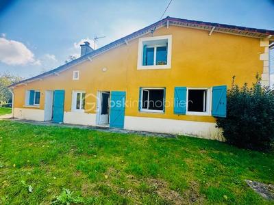 Maison de village - 107 m² - 6 pièces