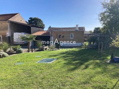 Maison - 180 m² - 7 pièces