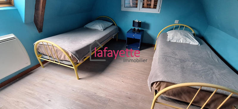 Maison ancienne - 1 000 m² - 11 pièces