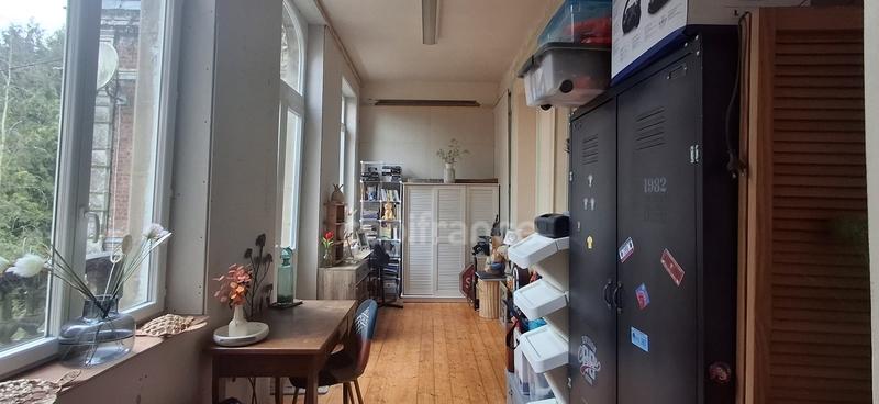 Maison - 234 m² - 8 pièces