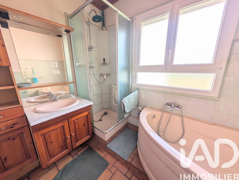 Maison - 143 m² - 5 pièces