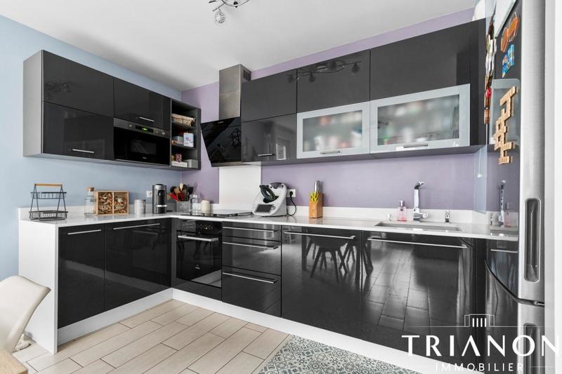 Appartement - 64 m² - 3 pièces