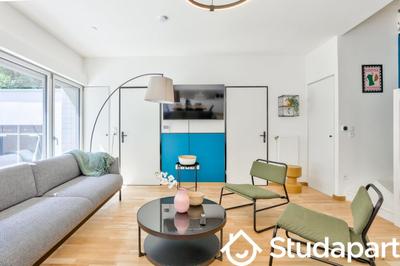 Chambre - 9 m² - 1 pièce